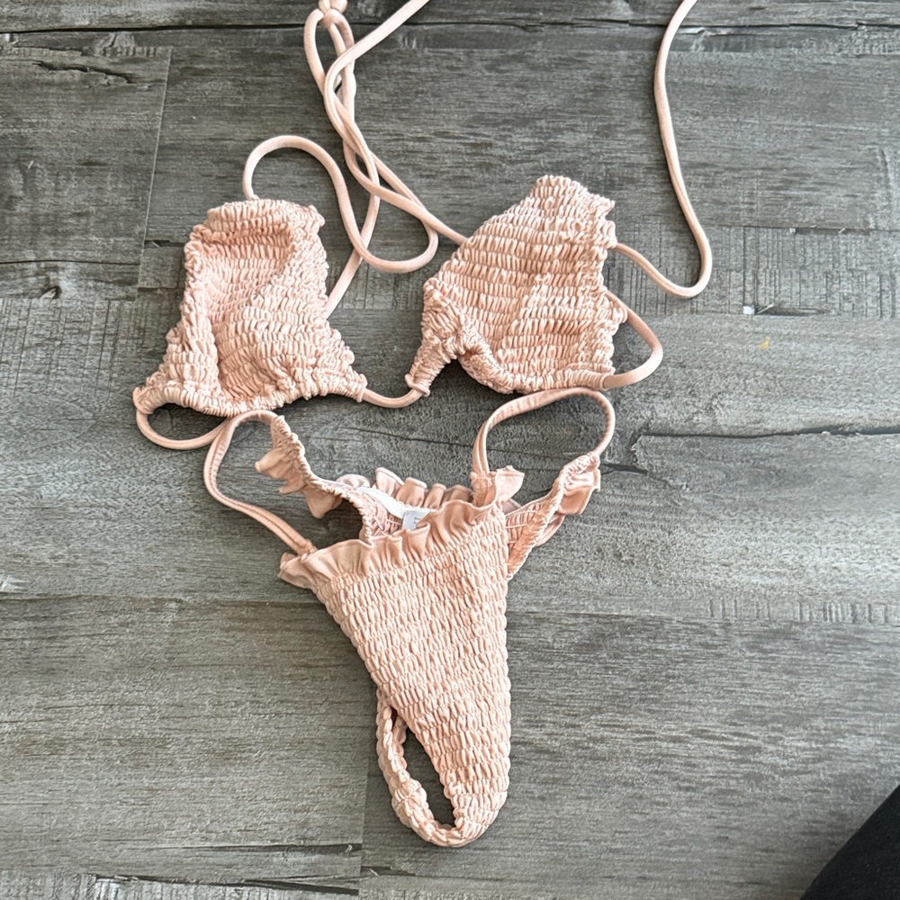 Indah pink swim set